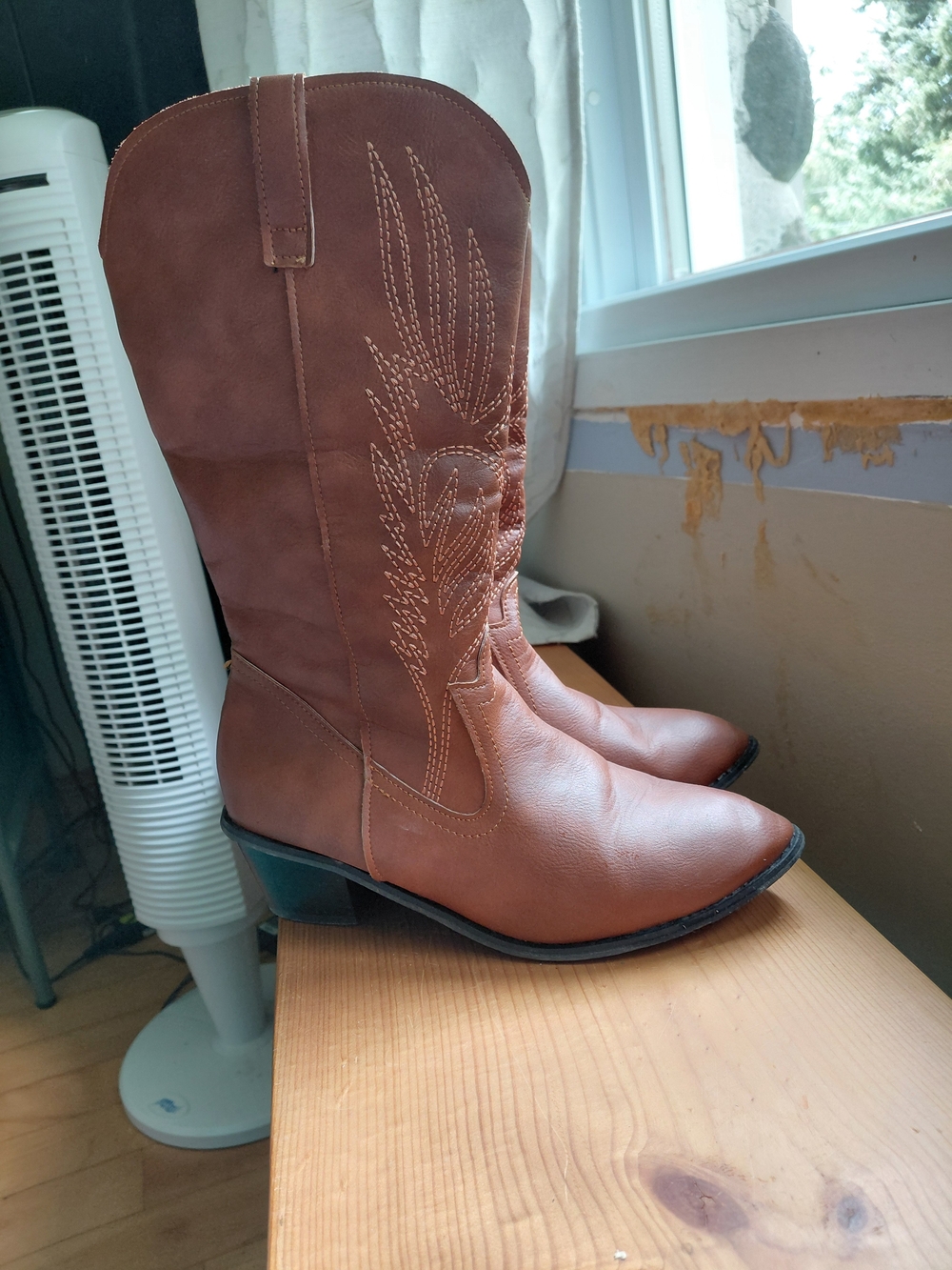 Women’s Brown Western Boots